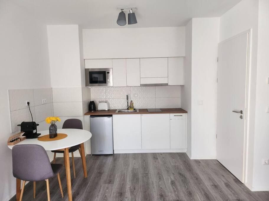 Alice Central Apartment Budapest Ngoại thất bức ảnh